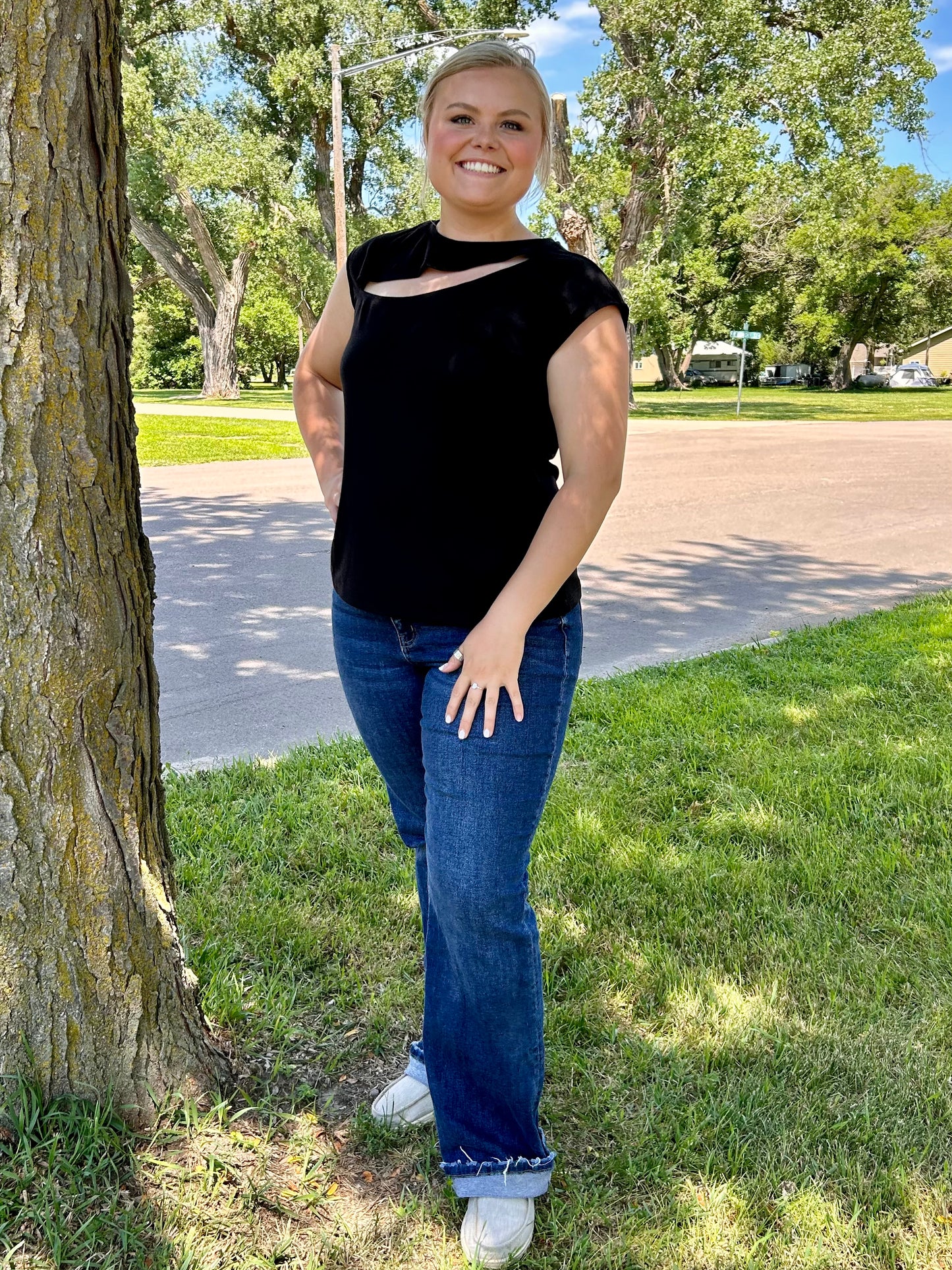 Iris Cutout Top