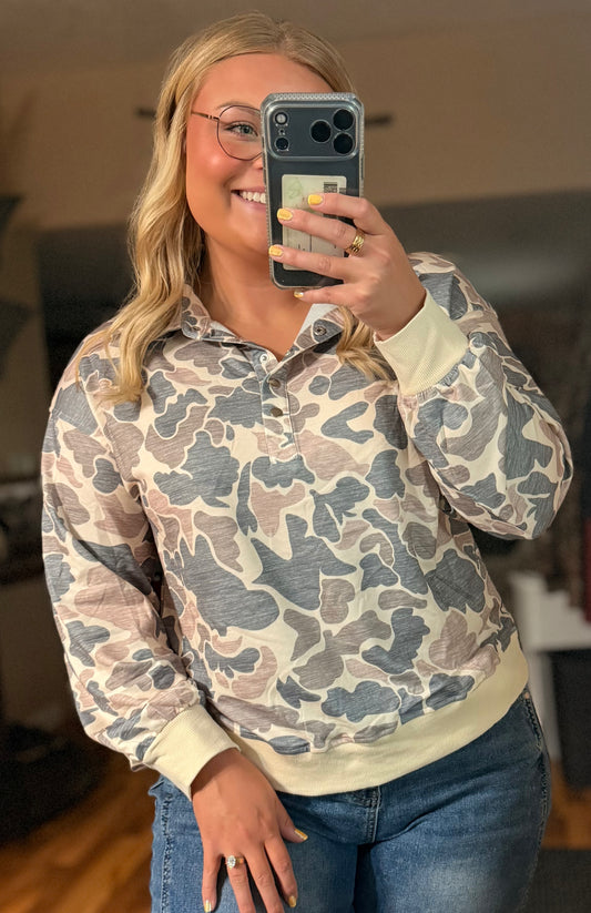 Camo Pullover