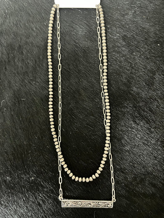 Paisley Bar + Navajo Pearl Necklace