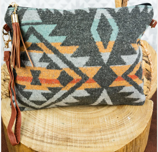 Lake Abilene Tassel Crossbody Clutch